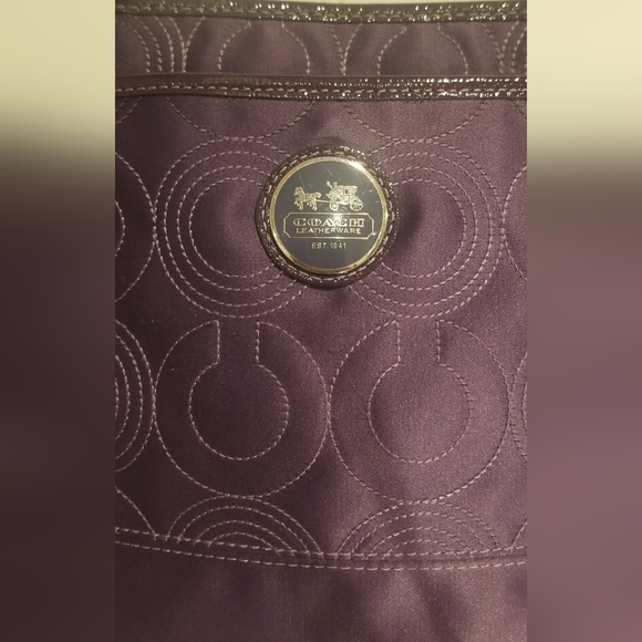 COACH Alex Optic Art Sateen Large Purple Crossbody - Picture 2 of 9